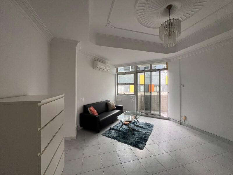 For Rent - Roxy Square