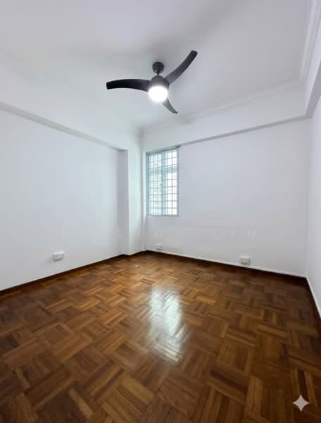 For Sale - Summer Green
