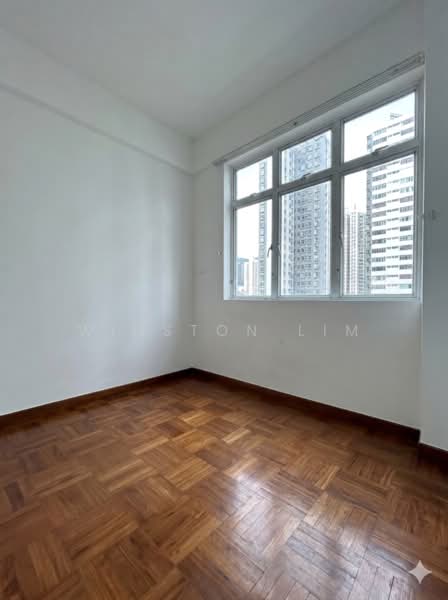 For Sale - Summer Green