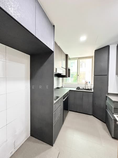 The Stellar, 8 West Coast Road, 3 Bedrooms, 1,313 sqft, Condominium For Sale, by Serene Tey, 25452005 - PropertyGuru.com.sg