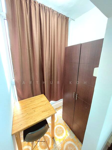 For Rent - Eng Aun Mansion