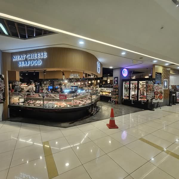 Bukit Timah Plaza, 1 Jalan Anak Bukit, 3,412 sqft, Food & Beverage For Sale, by Kelvin J.C Lee, 25452548 - CommercialGuru.com.sg
