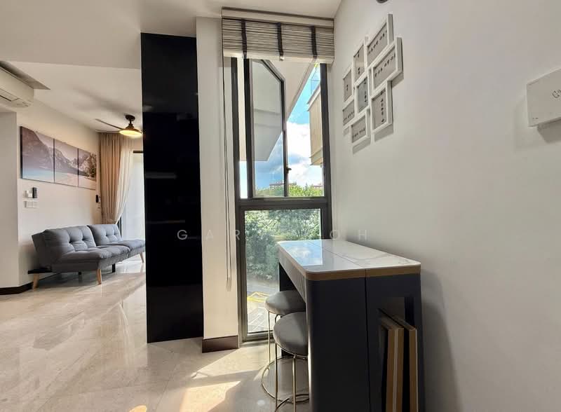 Dunearn 386, 386 Dunearn Road, 2 Bedrooms, 667 sqft, Condominium For Rent, by Gary Koh, 25453349 - PropertyGuru.com.sg