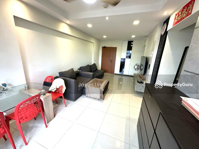 For Sale - 996B Buangkok Crescent