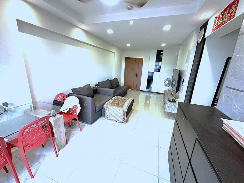 For Sale - 996B Buangkok Crescent