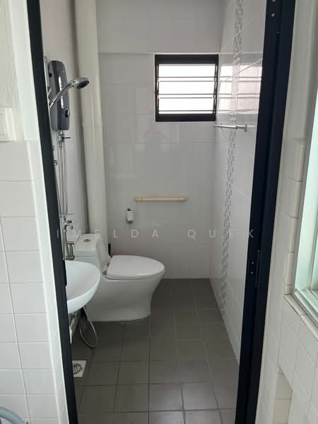 280 Bukit Batok East Avenue 3, 280 Bukit Batok East Avenue 3, Room Rental, 100 sqft, HDB Flat For Rent, by Imelda Quek, 25453616 - PropertyGuru.com.sg
