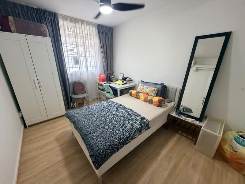 280 Bukit Batok East Avenue 3, 280 Bukit Batok East Avenue 3, Room Rental, 100 sqft, HDB Flat For Rent, by Imelda Quek, 25453616 - PropertyGuru.com.sg