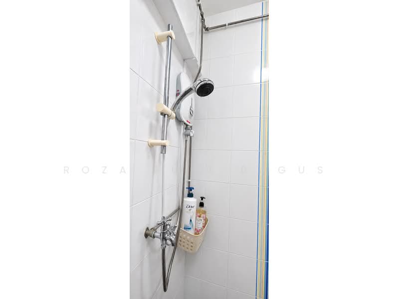 431 Jurong West Avenue 1, 431 Jurong West Avenue 1, Room Rental, 63 sqft, HDB Flat For Rent, by Roza Sure Bagus, 25453700 - PropertyGuru.com.sg