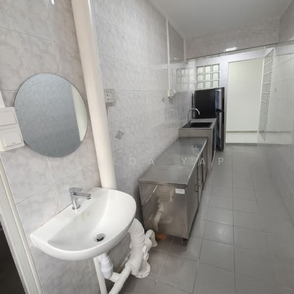 48 Sims Place, 48 Sims Place, 2 Bedrooms, 750 sqft, HDB Flat For Rent, by Hillda Yap ヒルダｰ, 25453993 - PropertyGuru.com.sg