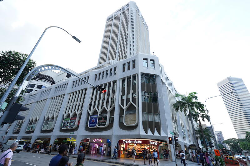 Peninsula Plaza, 111 North Bridge Road, 721 sqft, Mall Shop For Sale, by Alvin Chua, 25454218 - CommercialGuru.com.sg