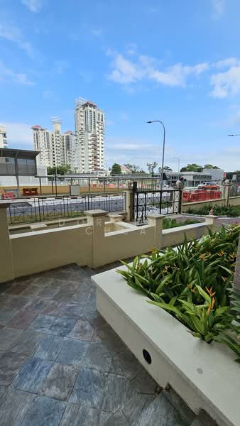 Pebble Bay, 130 Tanjong Rhu Road, 1 Bedroom, 861 sqft, Condominium For Rent, by Dorothy Chua, 25454546 - View from main door entrance - PropertyGuru.com.sg