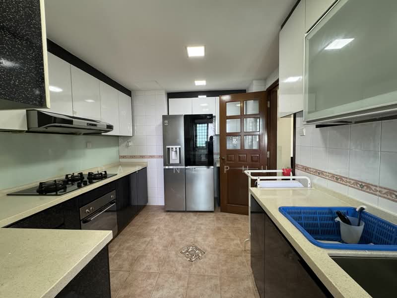 Eastvale, 37 Pasir Ris Drive 3, 3 Bedrooms, 1,292 sqft, Condominium For Rent, by Daphne Phua, 25454551 - PropertyGuru.com.sg