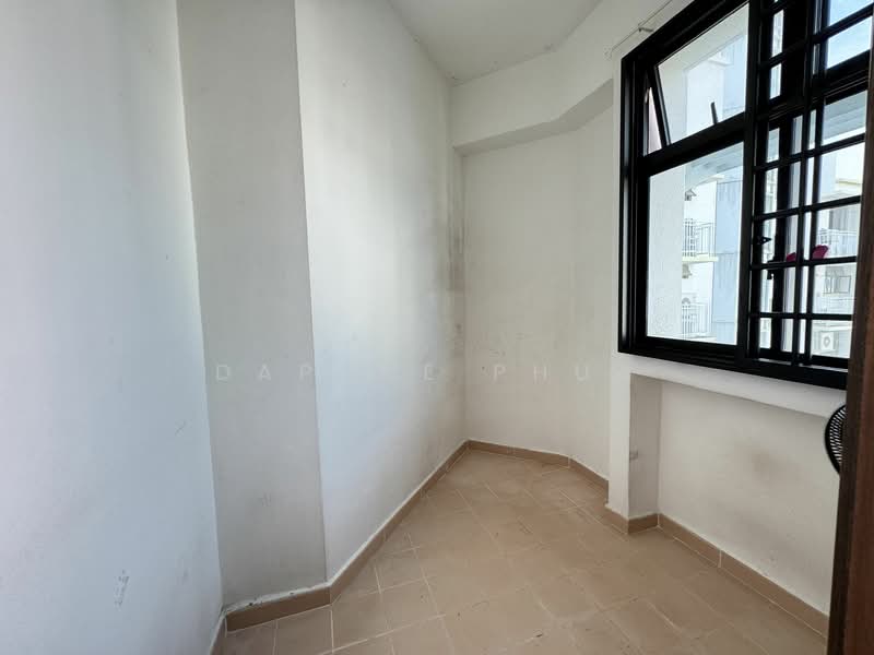 Eastvale, 37 Pasir Ris Drive 3, 3 Bedrooms, 1,292 sqft, Condominium For Rent, by Daphne Phua, 25454551 - PropertyGuru.com.sg