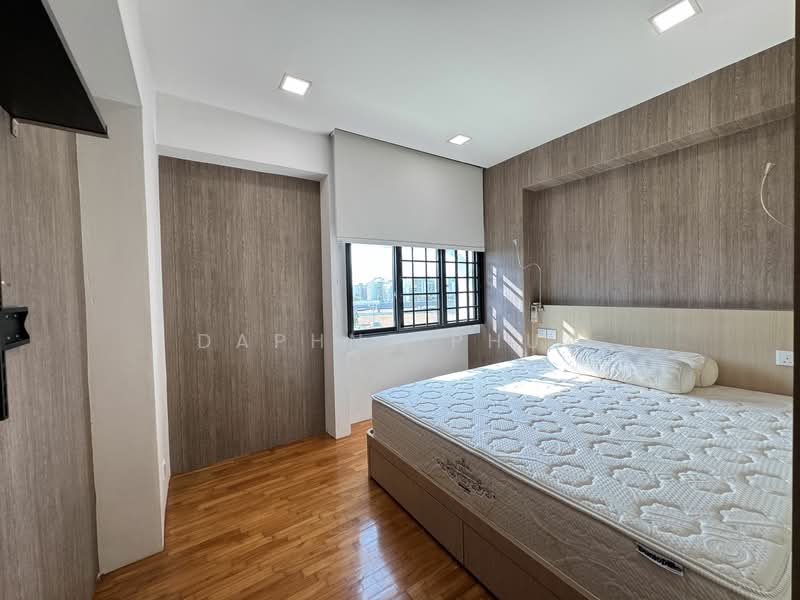 Eastvale, 37 Pasir Ris Drive 3, 3 Bedrooms, 1,292 sqft, Condominium For Rent, by Daphne Phua, 25454551 - PropertyGuru.com.sg