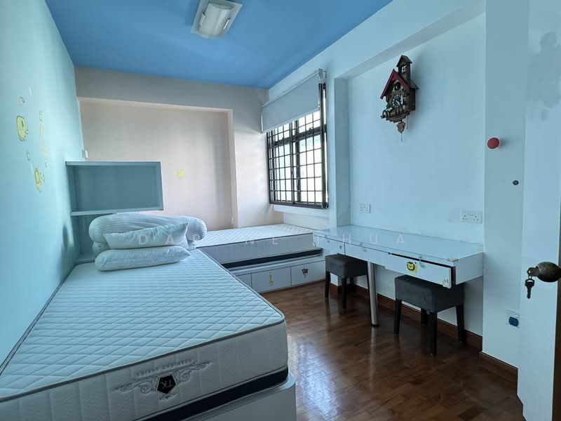 Eastvale, 37 Pasir Ris Drive 3, 3 Bedrooms, 1,292 sqft, Condominium For Rent, by Daphne Phua, 25454551 - PropertyGuru.com.sg