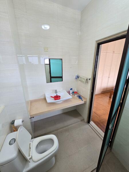 Lorong Lew Lian, Lorong Lew Lian, Room Rental, 250 sqft, Terraced House For Rent, by Calvin Lee TK, 25454676 - PropertyGuru.com.sg