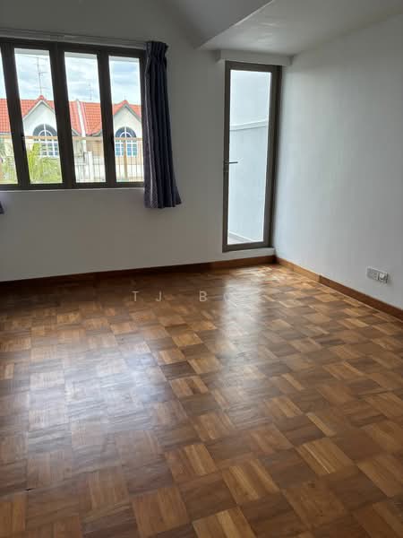 Liria Terrace, Mariam Way, 4 Bedrooms, 2,800 sqft, Terraced House For Rent, by TJ Boh, 25454750 - PropertyGuru.com.sg