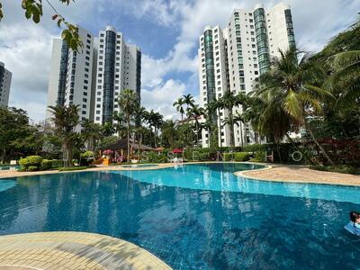 For Rent - Parc Oasis