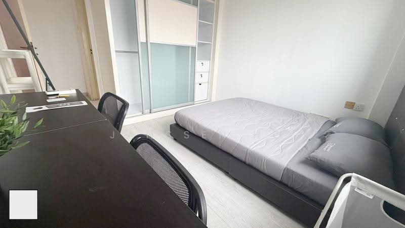 Parc Oasis, 35 Jurong East Avenue 1, Boon Lay / Jurong / Tuas, Room Rental, 120 sqft, Condominium For Rent, by Janssen Ho, 25455370 - Bedroom - PropertyGuru.com.sg