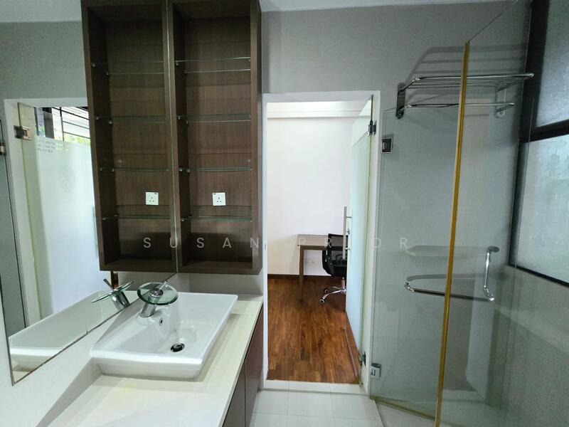 Holland 2 Bed 2 Bath Warner Court, Holland Avenue, 2 Bedrooms, 1,140 sqft, Condominium For Sale, by Susan Prior, 25455489 - PropertyGuru.com.sg