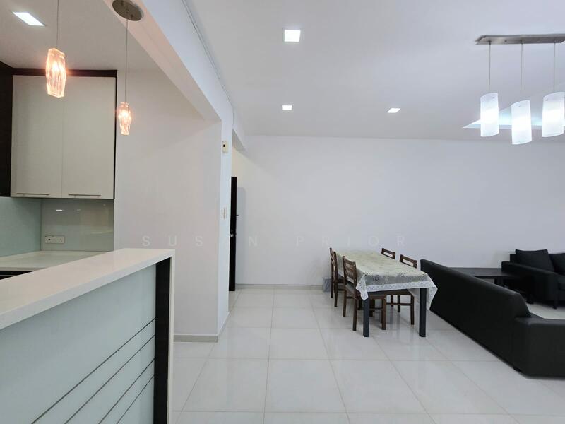 Holland 2 Bed 2 Bath Warner Court, Holland Avenue, 2 Bedrooms, 1,140 sqft, Condominium For Sale, by Susan Prior, 25455489 - PropertyGuru.com.sg