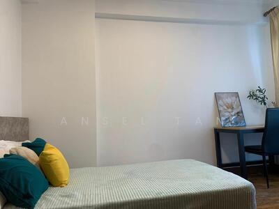 For Rent - Santa Fe Mansions