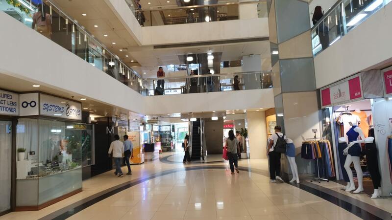 Peninsula Plaza, 111 North Bridge Road, 365 sqft, Other Retail For Sale, by Merwin Tan, 25456171 - CommercialGuru.com.sg