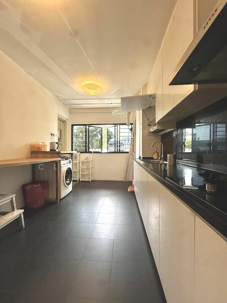 For Rent - 105 Clementi Street 12