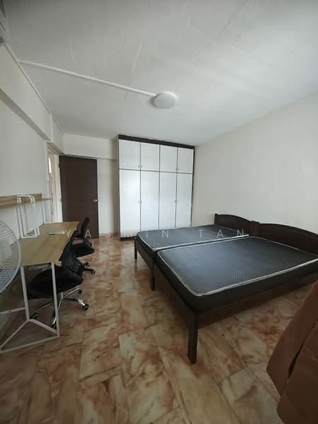 232 Hougang Avenue 1, 232 Hougang Avenue 1, Room Rental, 150 sqft, HDB Flat For Rent, by Yasmin Tan, 25456860 - PropertyGuru.com.sg
