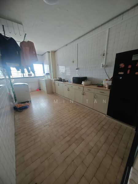 232 Hougang Avenue 1, 232 Hougang Avenue 1, Room Rental, 150 sqft, HDB Flat For Rent, by Yasmin Tan, 25456860 - PropertyGuru.com.sg