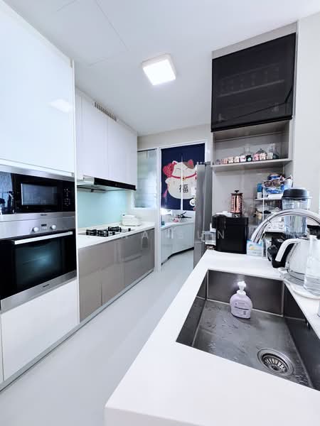d'Leedon (Former Farrer Court), 5 Leedon Heights, Tanglin / Holland / Bukit Timah, 3 Bedrooms, 1,572 sqft, Condominium For Sale, by Tina Sun, 25456952 - PropertyGuru.com.sg