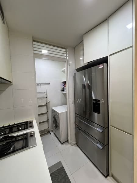 RV Residences, 467 River Valley Road, 3 Bedrooms, 861 sqft, Condominium For Rent, by Tan Siew Lay, 25457003 - PropertyGuru.com.sg