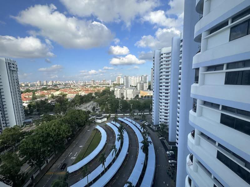 Mandarin Gardens, 7 Siglap Road, East Coast / Marine Parade, Room Rental, 200 sqft, Condominium For Rent, by Celest Ho, 25457572 - PropertyGuru.com.sg