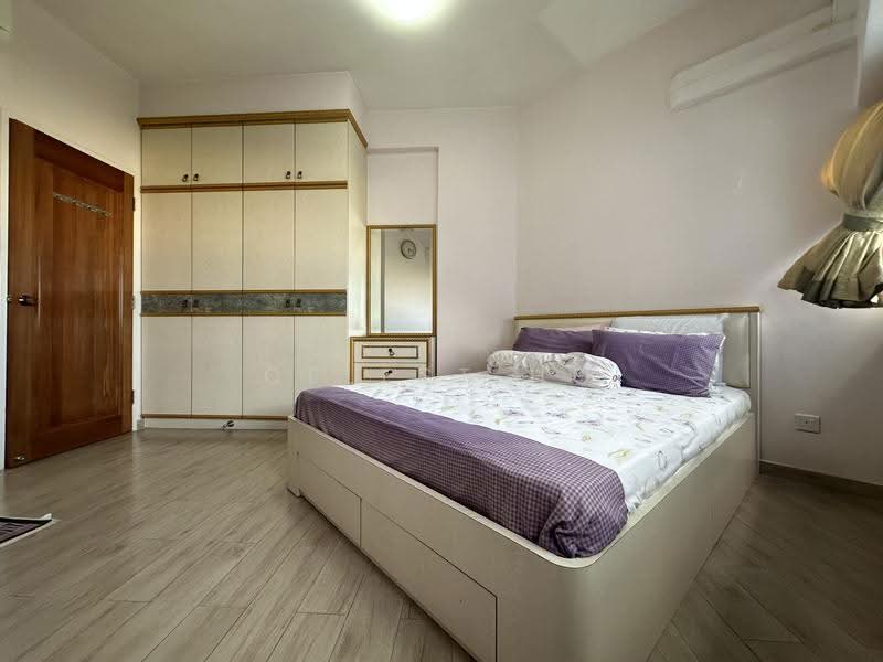 Mandarin Gardens, 7 Siglap Road, East Coast / Marine Parade, Room Rental, 200 sqft, Condominium For Rent, by Celest Ho, 25457572 - PropertyGuru.com.sg