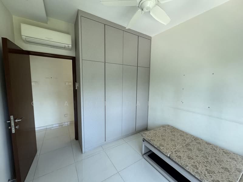 Trellis Towers, 700 Toa Payoh Lorong 1, 4 Bedrooms, 1,647 sqft, Condominium For Rent, by Chia Jin Tai Andy, 25457585 - All bedrooms have a ceiling fan.  - PropertyGuru.com.sg