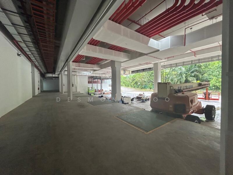Ground floor Aircon (6m high)| Corporate Image | Pasir Panjang MRT, ALEXANDRA TERRACE, 40,000 sqft, Light Industrial (B1) For Rent, by Desmond Foo, 25457965 - CommercialGuru.com.sg