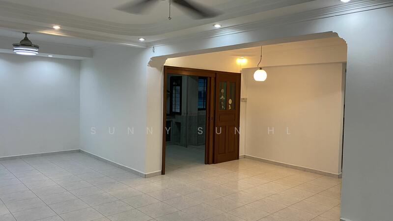 For Sale - 724 Tampines Street 71