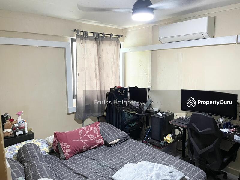 For Sale - 174 Boon Lay Drive