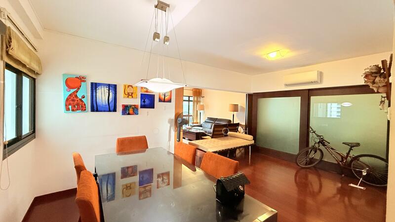 Spacious dining hall