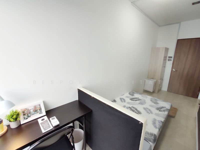 The Trumps, 1 Jalan Kembangan, Room Rental, 100 sqft, Condominium For Rent, by Bespoke Habitat Pte Ltd, 25458927 - 16-14 CR2 - PropertyGuru.com.sg