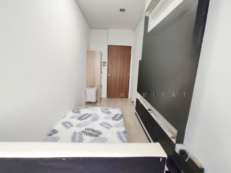 The Trumps, 1 Jalan Kembangan, Room Rental, 100 sqft, Condominium For Rent, by Bespoke Habitat Pte Ltd, 25458927 - 16-14 CR2 - PropertyGuru.com.sg