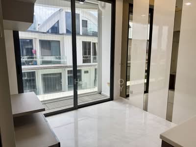 For Rent - Aura 83