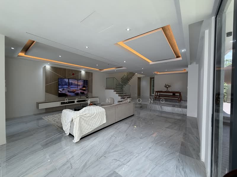 For Sale - Opera Estate