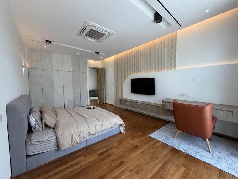 For Sale - Opera Estate