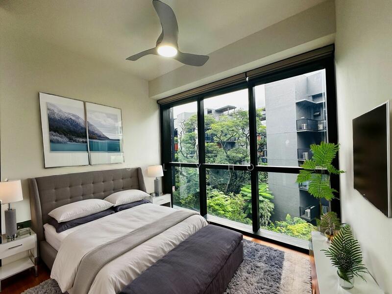 The furniture is for illustrations purposes. Not actual furniture provided