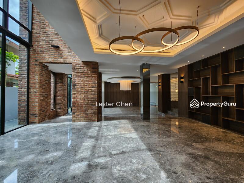 For Sale - Thomson Hills
