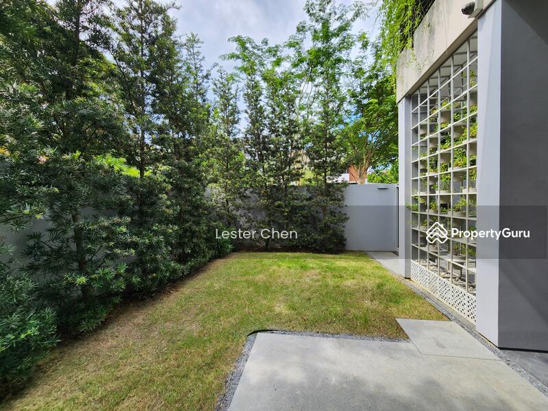 For Sale - Thomson Hills