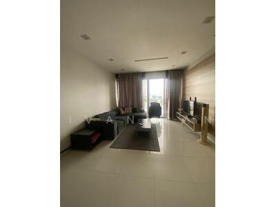 For Rent - The Centris