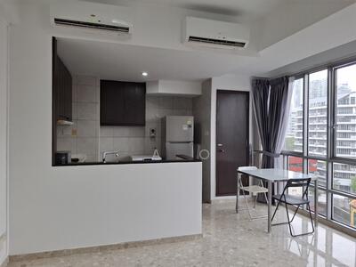 For Rent - UE Square