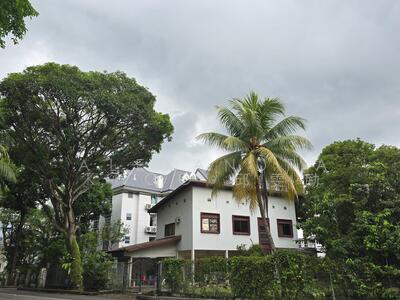 For Sale - Balmoral Park